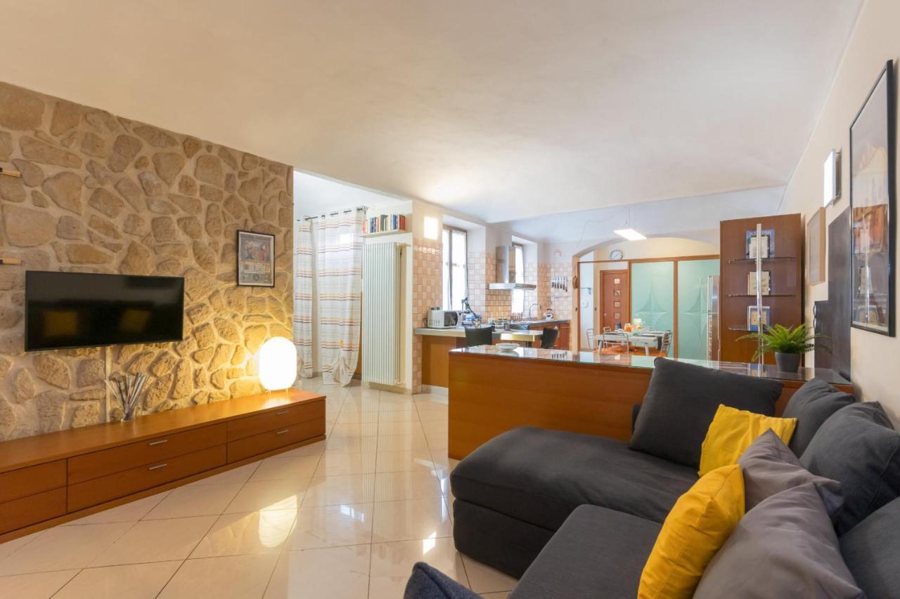 Apartamento Casa Emiland Vicino Al Fiume Dora By Wonderful Italy *